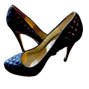 BCBG Generation Black Quilted Stilettos 8